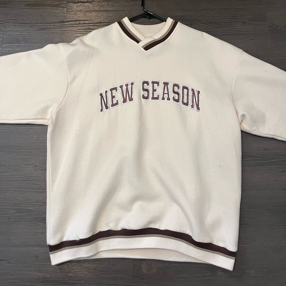 Cream Sweatshirt